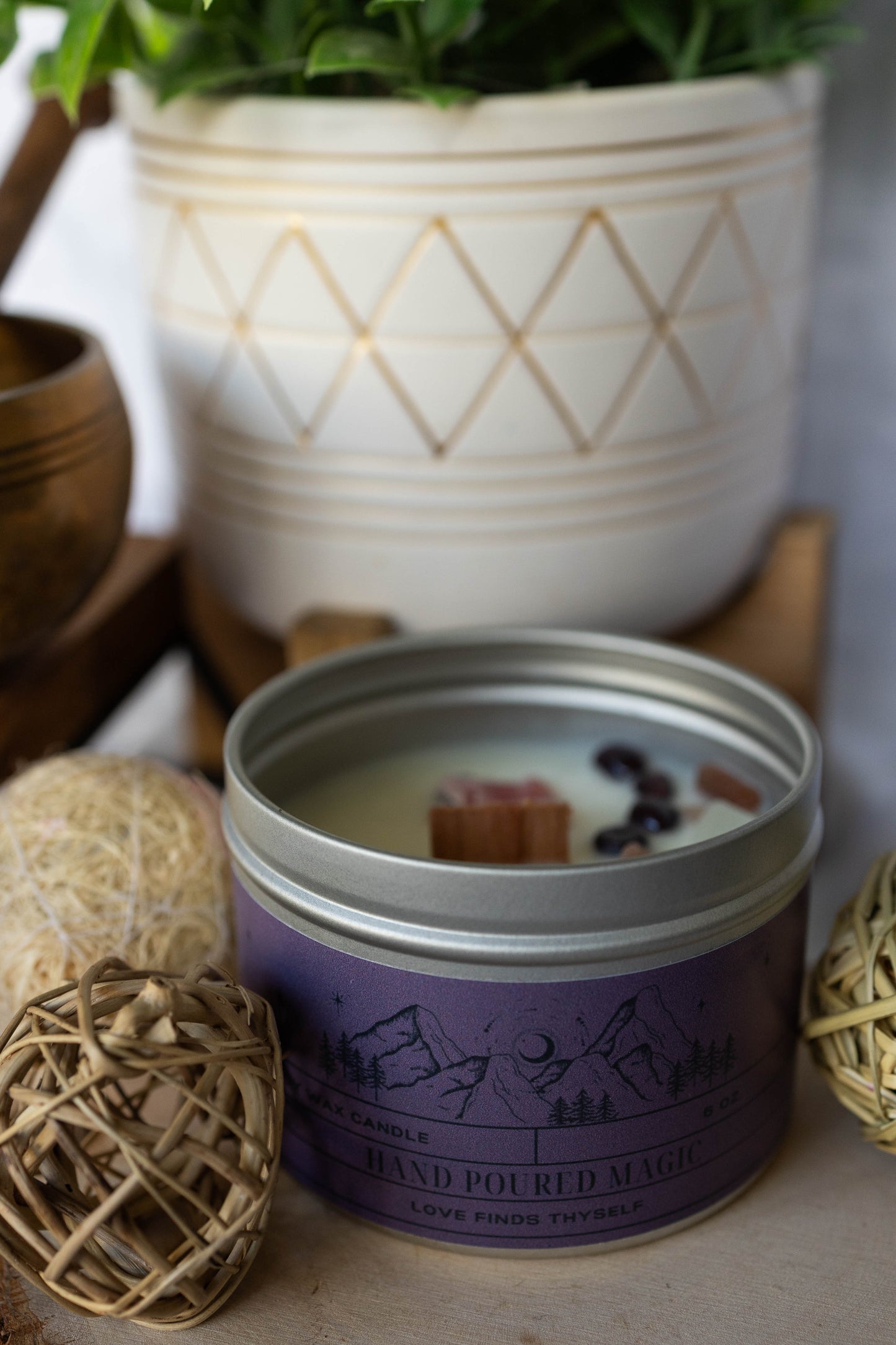 Love Finds Thyself - 6oz Soy Candle